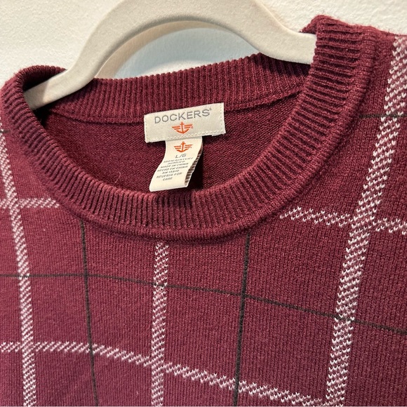 Dockers Men’s Size Large Comfort Touch Easy Care Burgundy Pullover Sweater - Picture 5 of 10